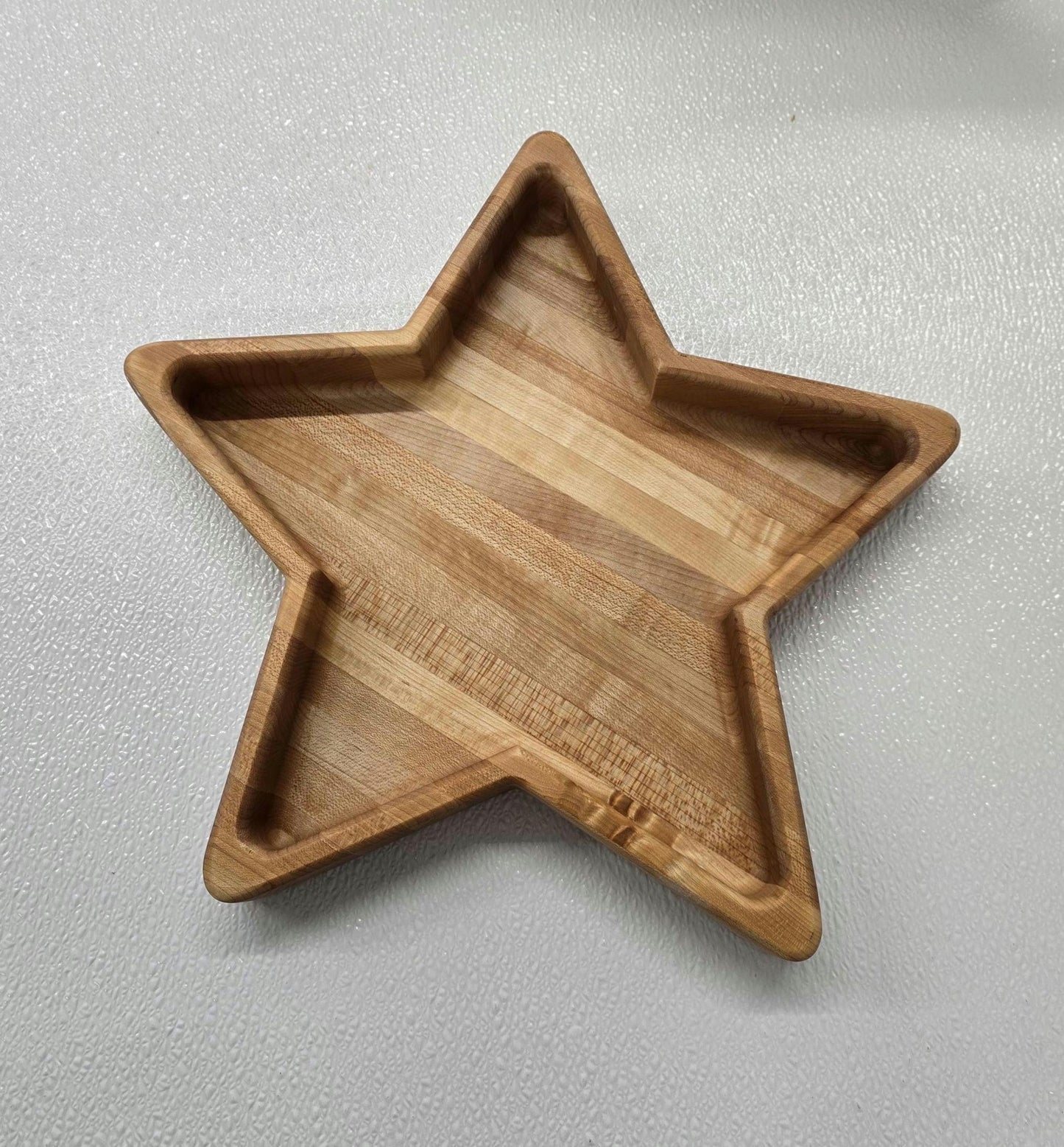 Hardwood star bowl