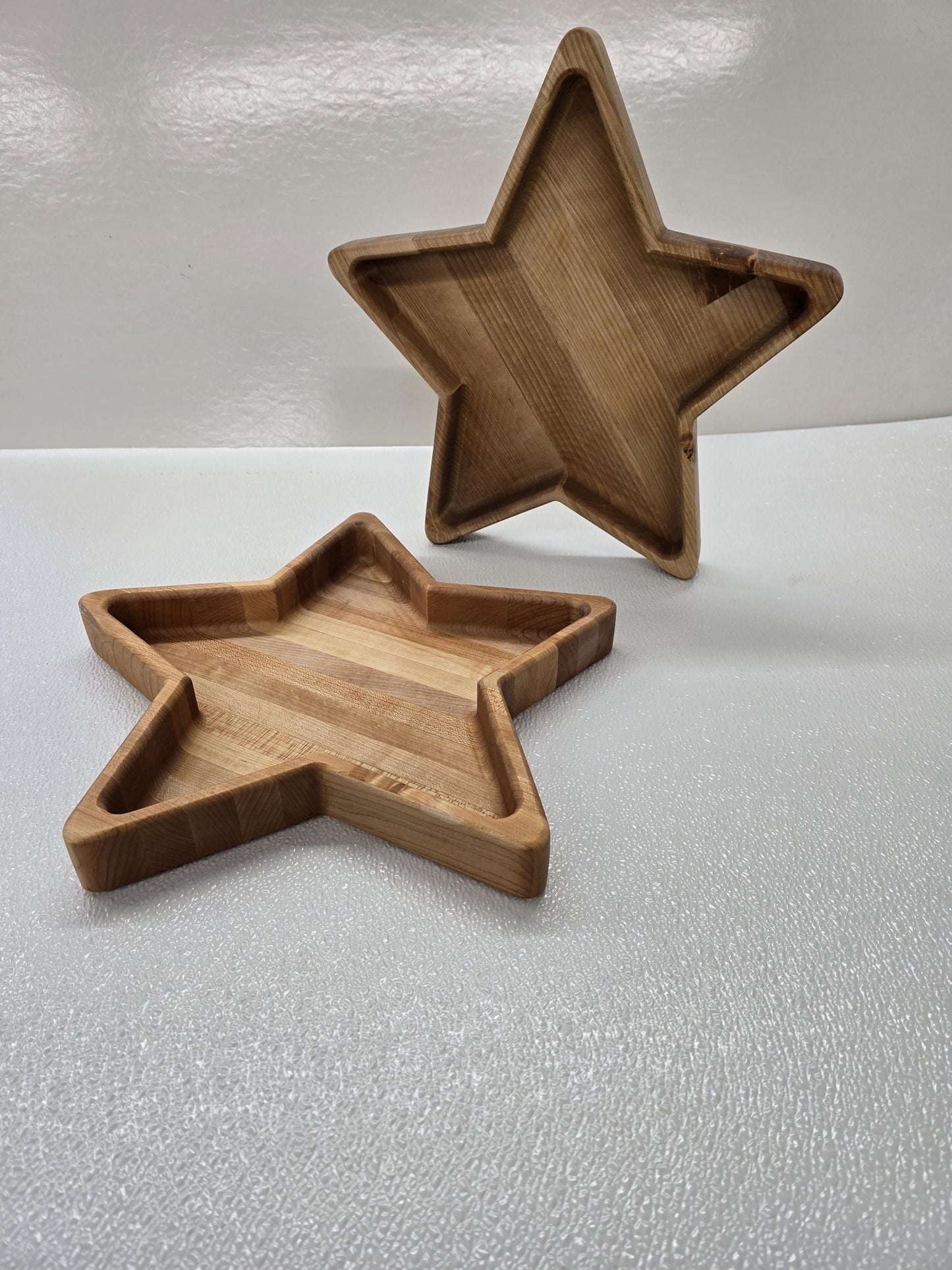 Hardwood star bowl