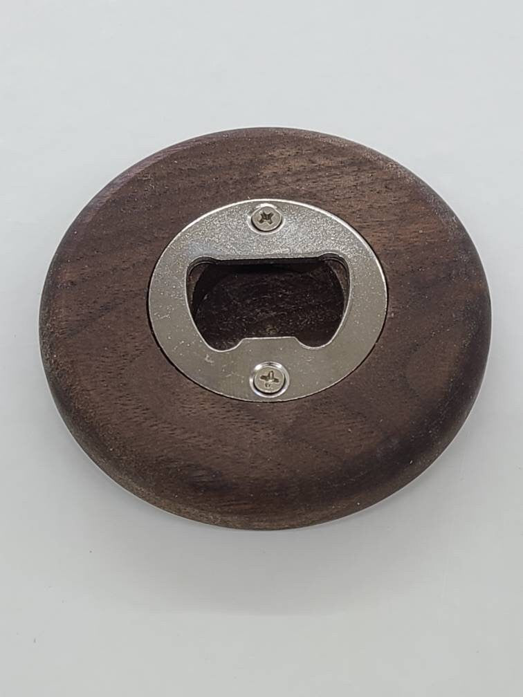Quick pocket bottle openers