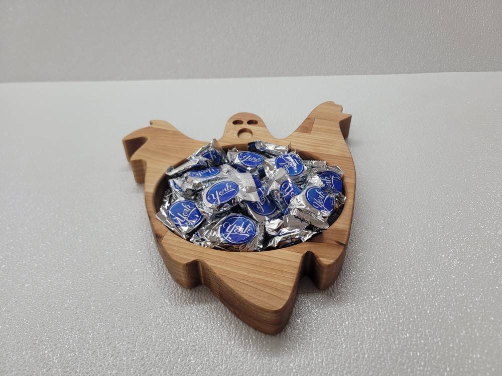 Ghost candy dish/catch-all