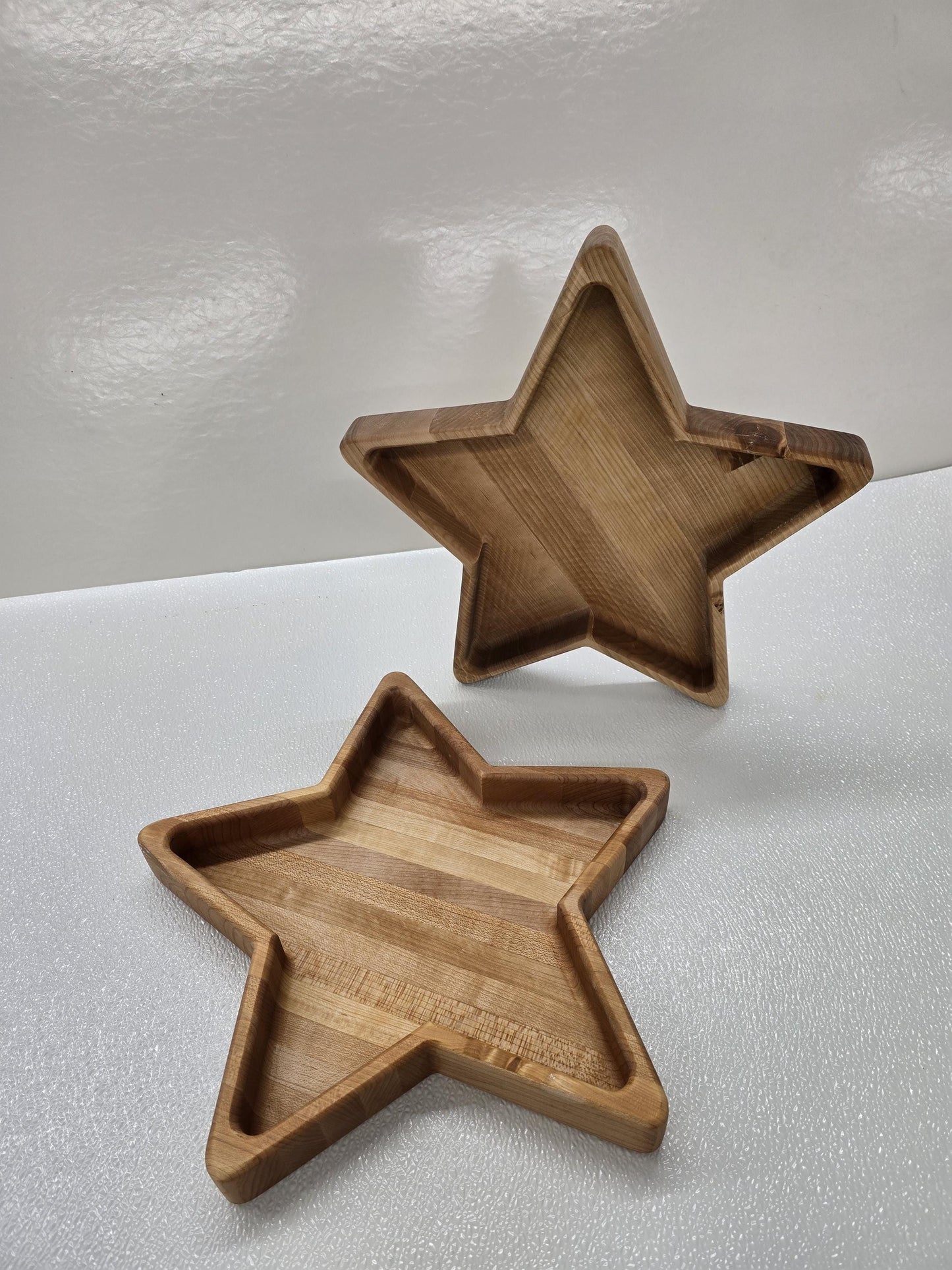 Hardwood star bowl