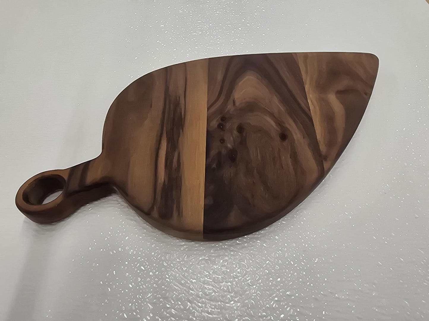 Black walnut small cutting board with handle